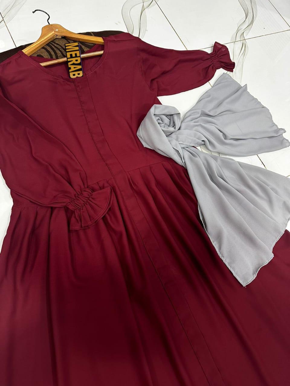 Front Platted Gum Zip Abaya With Stoller