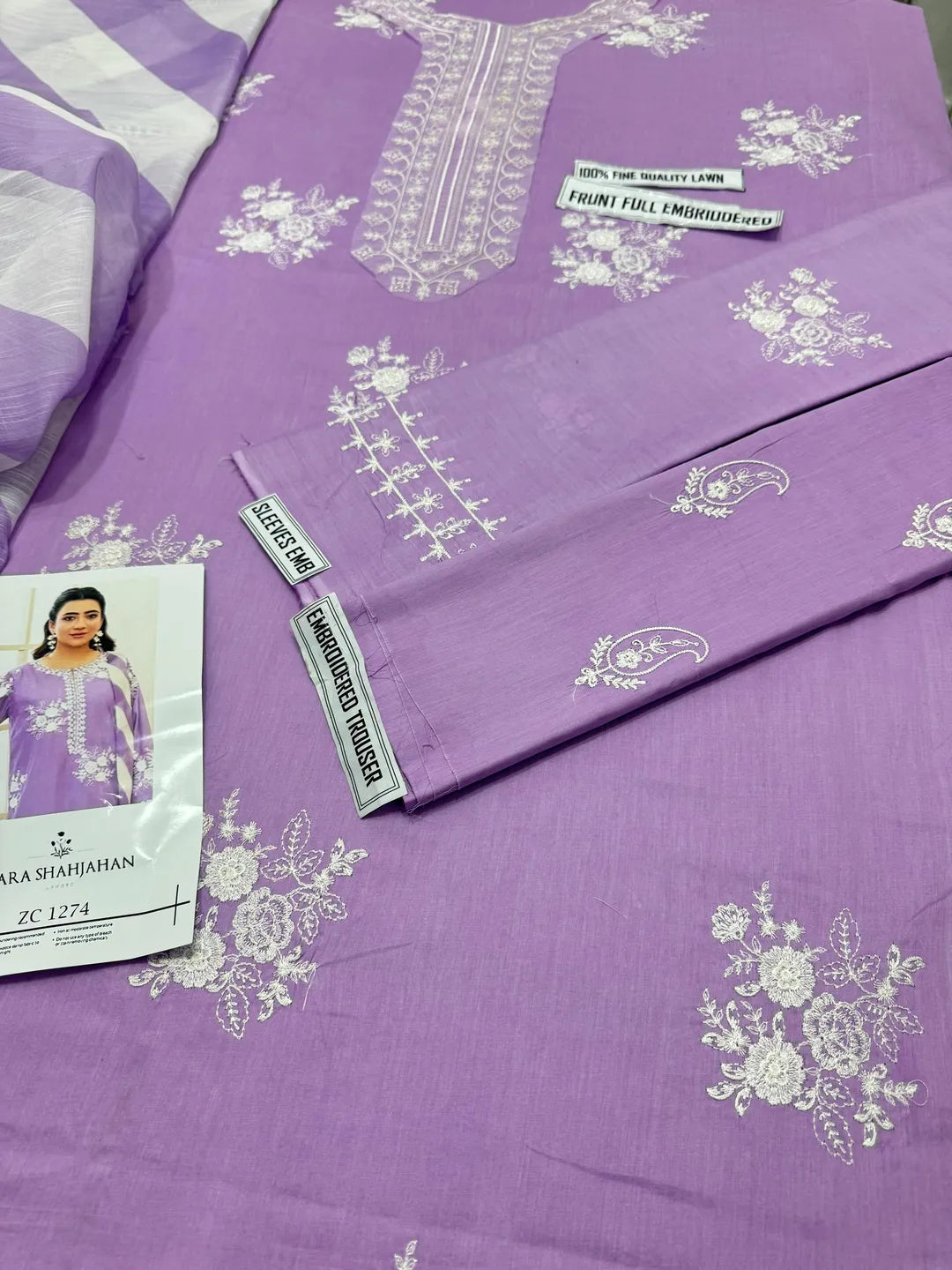 ZARASHAHJAHAN 3 Pcs Unstitched Embroidered Suit